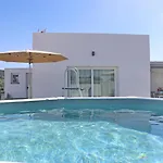 Дом отдыха Buganvilla