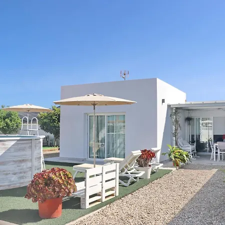 Holiday home Buganvilla