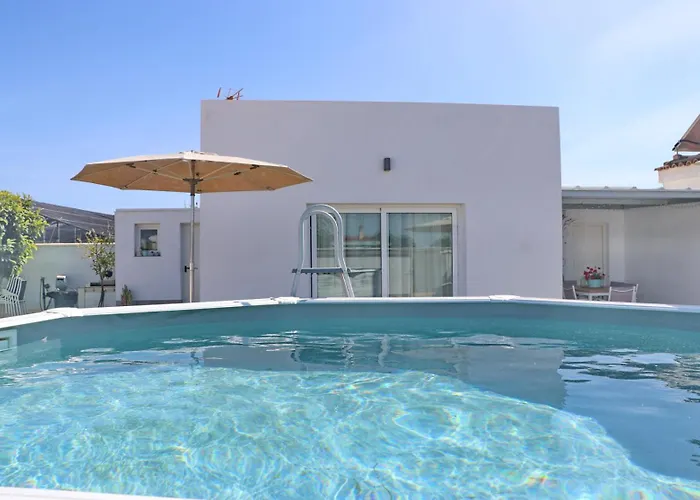 Holiday home Buganvilla